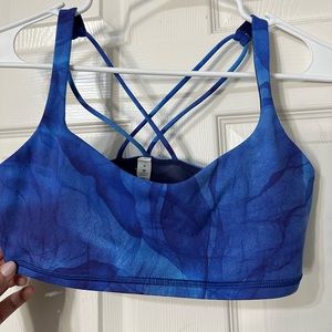 Lululemon sports bra size 8